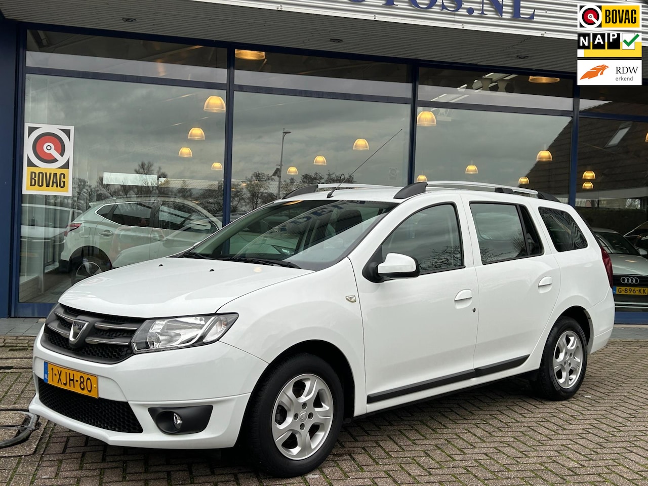 Dacia Logan MCV - 0.9 TCe Prestige Navi Airco Cruise Park.Sens Trekhaak NAP NL-Auto Dealeronderhouden! - AutoWereld.nl