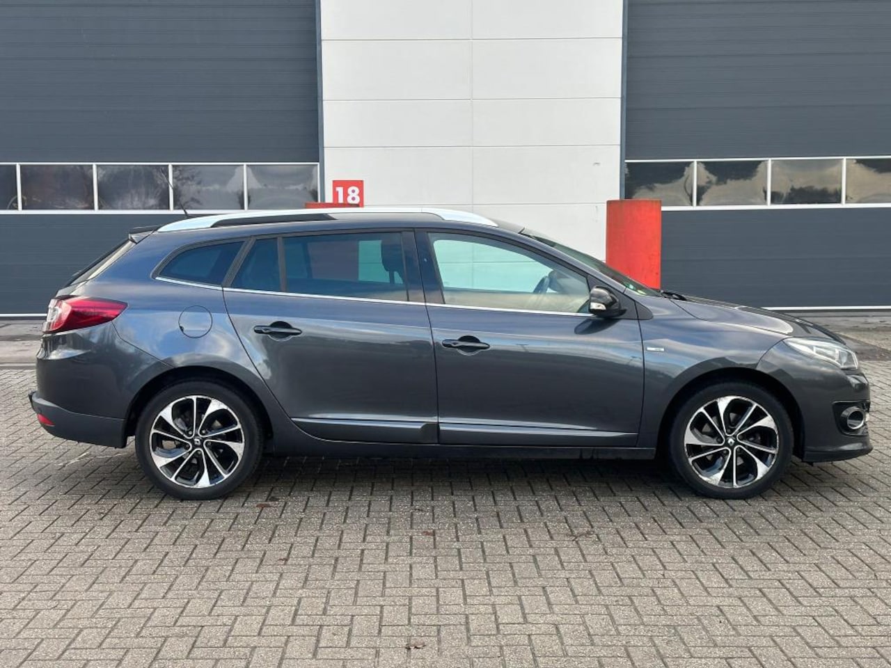 Renault Mégane Estate - 1.5 dCi GT-Line 1.5 dCi GT-Line - AutoWereld.nl