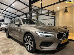 Volvo V60 - 2.0 T5 Momentum NL.Auto/252Pk/Full Led/Navigatie/Trekhaak/Carplay/Camera/Dealer onderhoude