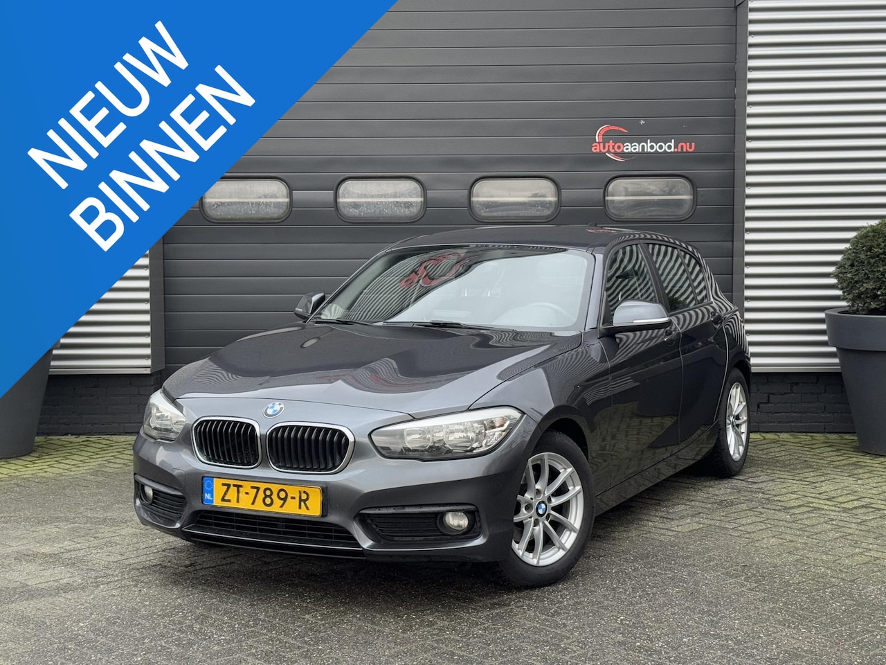 BMW 1-serie - 116d EDE Centennial High Executive | Navigatie | Climate Control | Lichtmetalen Velgen | 5 - AutoWereld.nl