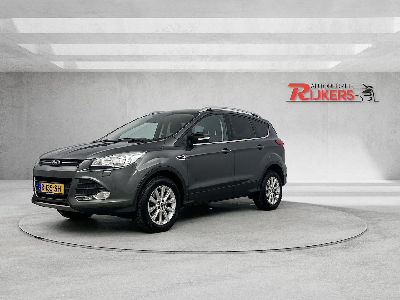 Ford Kuga - 1.5 Titanium Styling Pack 1.5 Titanium Styling Pack 150pk,Cruise Control,Climate Control,Stoelverwarming,Trekhaak, P - AutoWereld.nl