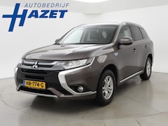 Mitsubishi Outlander - 2.0 PHEV AWD *GRANITE BROWN* | TREKHAAK | CAMERA | NAVIGATIE