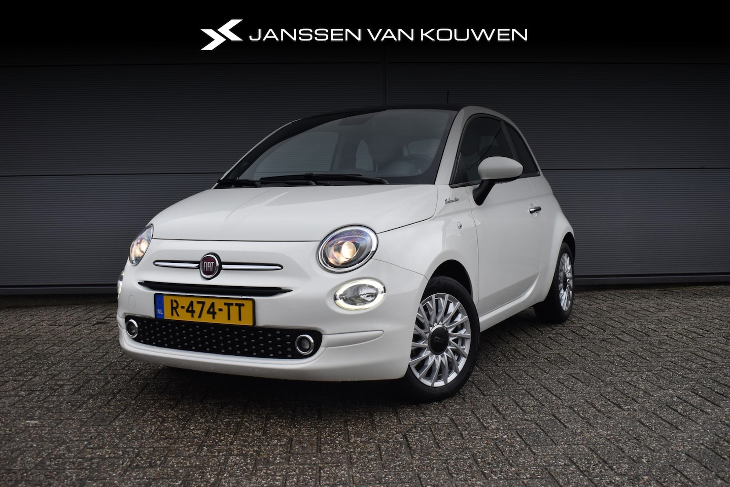 Fiat 500 - 1.0 Hybrid Dolcevita Panoramadak Parkeersensoren Licht-Regensensor - AutoWereld.nl