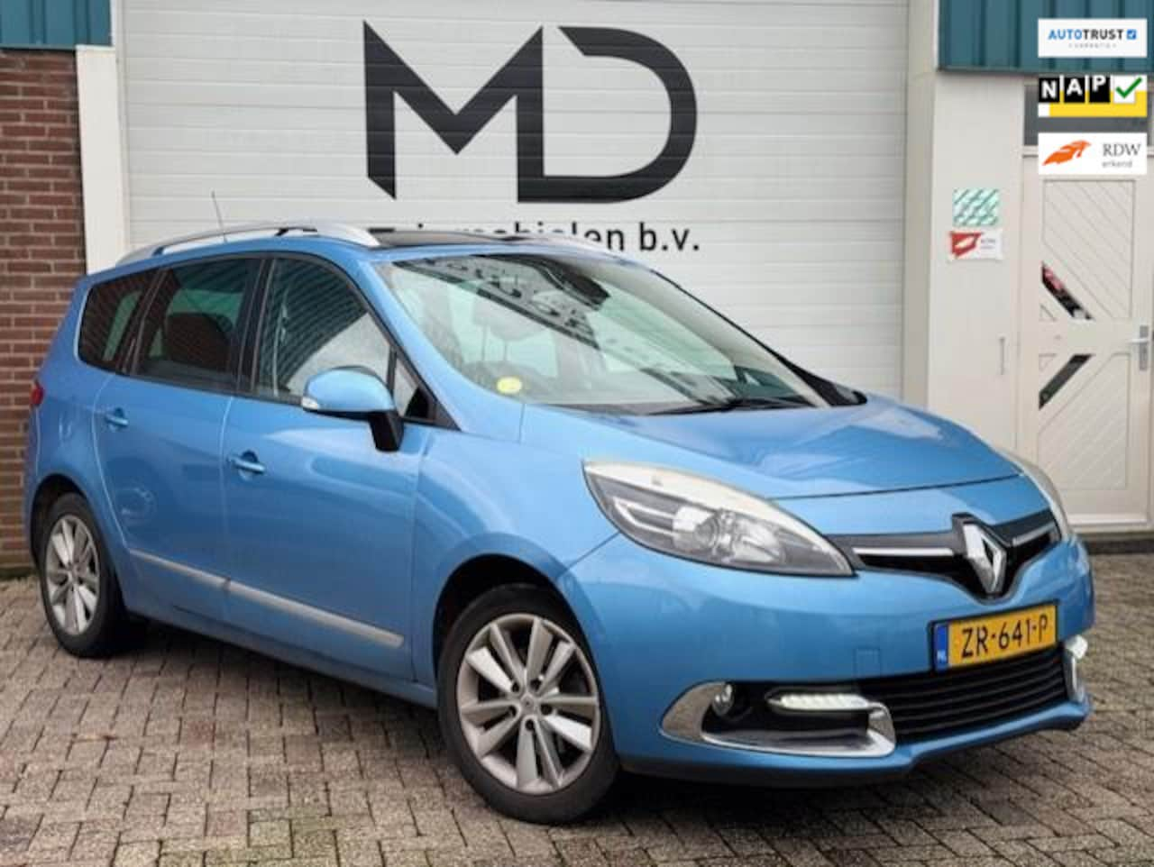 Renault Grand Scénic - 1.5 dCi Bose 7p. / Automaat/Panoramadak - AutoWereld.nl