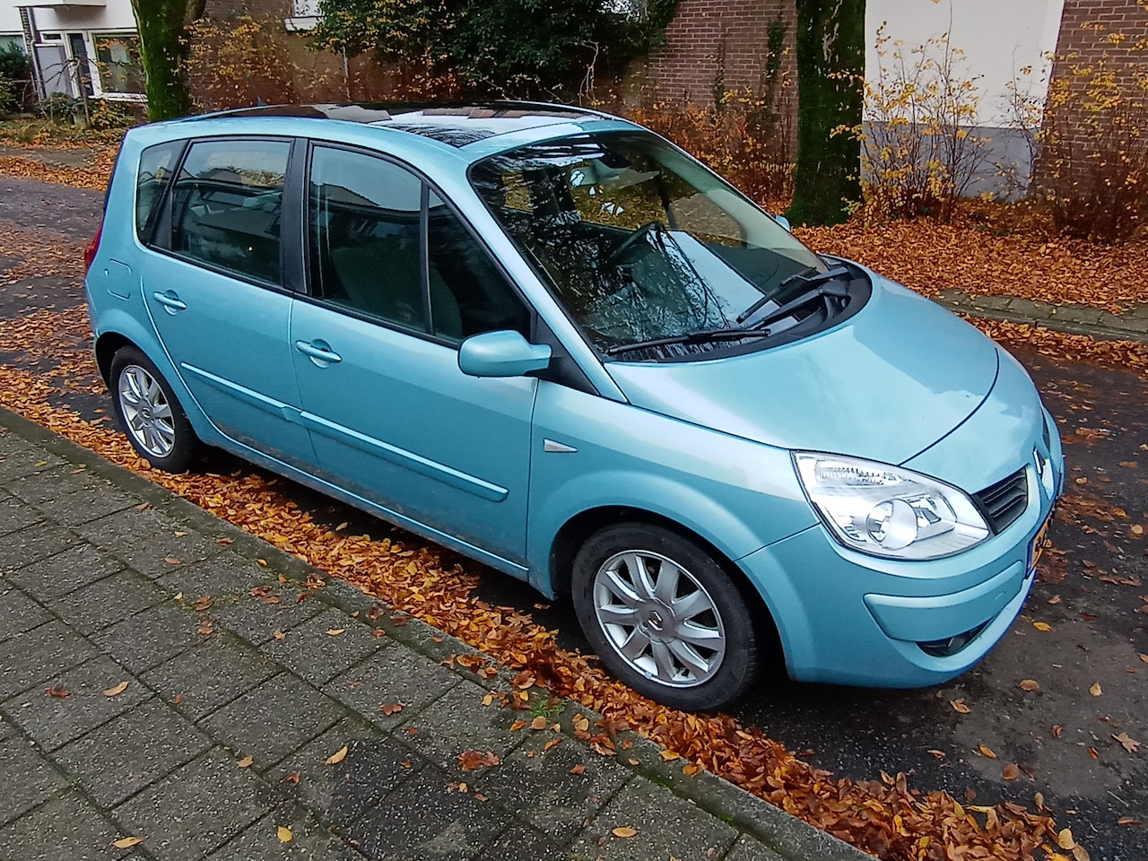 Renault Scénic - 1.6-16V Business Line - AutoWereld.nl