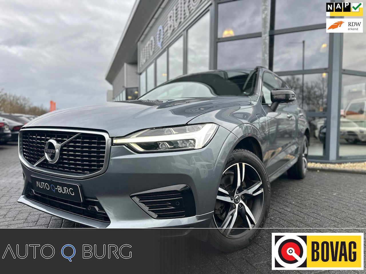 Volvo XC60 - 2.0 T8 Twin Engine AWD R-Design | Automaat | Trekhaak | Luchtvering | Panorama | Leer | 36 - AutoWereld.nl