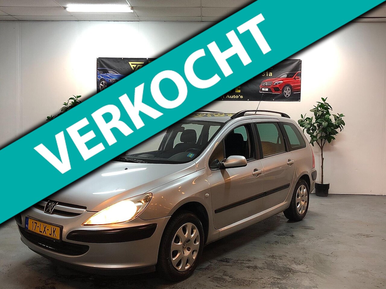 Peugeot 307 Break - 1.6-16V / Airco / Cruise / Centrale-V / Trekhaak / - AutoWereld.nl