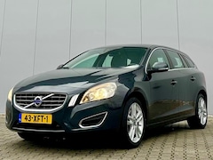 Volvo V60 - 1.6 T3 Kinetic Navi-PDC