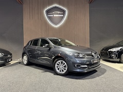 Renault Mégane - 1.2 TCe Bose ClimaC.CruiseC.Navi.Pdc.Key.LMV