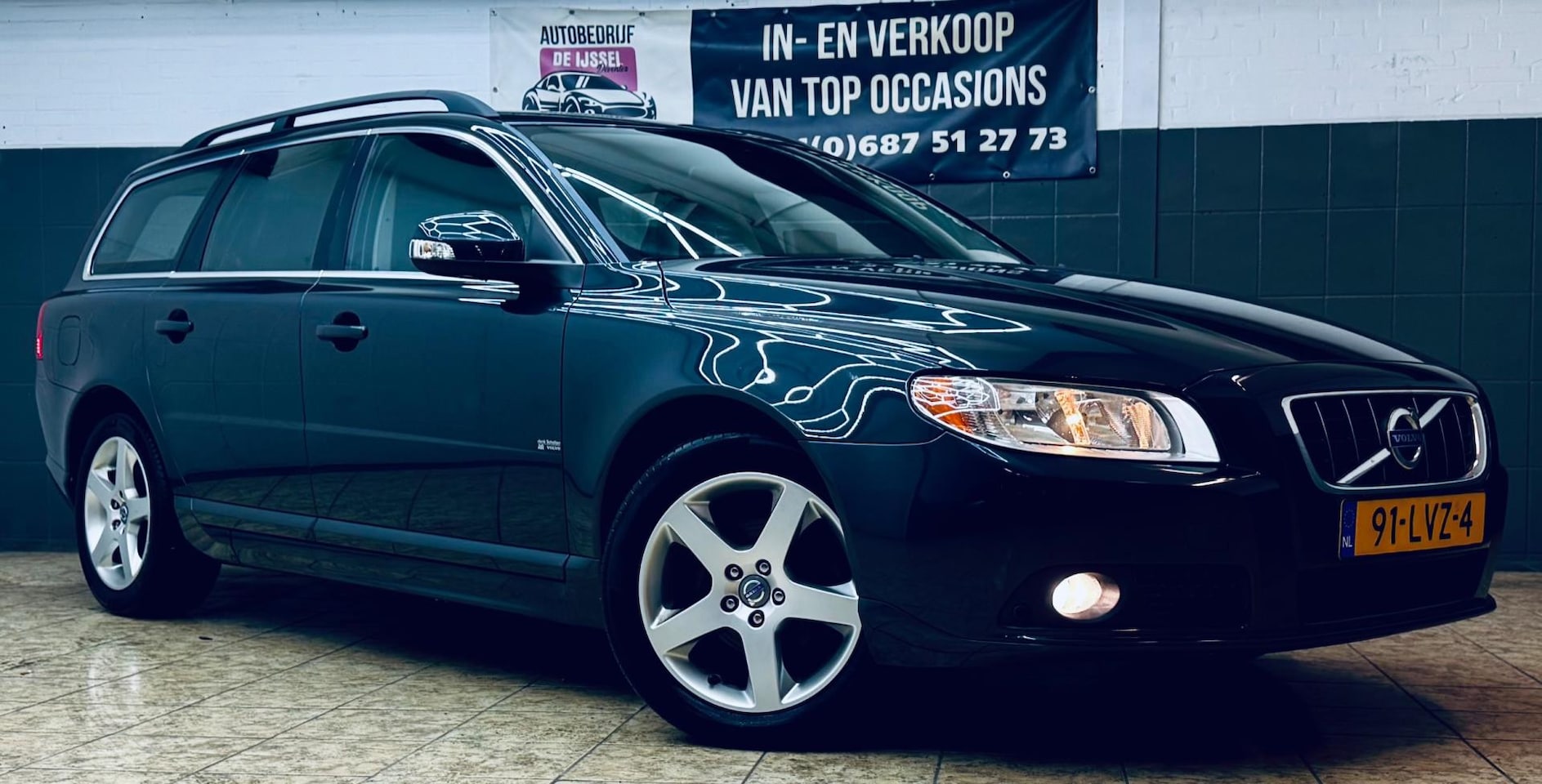 Volvo V70 - 2.0T Momentum/1 STE EIG/TOP STAAT/RIJKLAAR/ - AutoWereld.nl