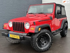 Jeep Wrangler - 2.4i Softtop Sport 4x4/CABRIO/NETTEAUTO/