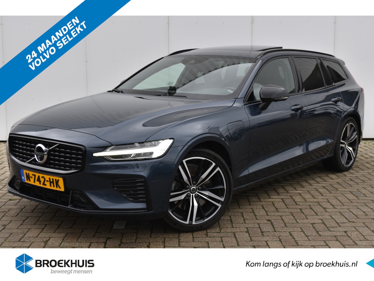 Volvo V60 - T6 Recharge AWD R-Design #HeelCompleet! #DenimBlue #360Cam - AutoWereld.nl