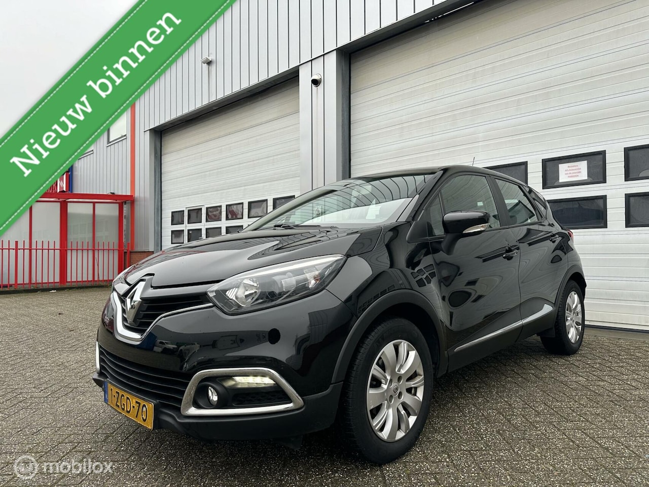 Renault Captur - 0.9 TCe Expression/Airco/Cruise/Navi/Trekhaak - AutoWereld.nl