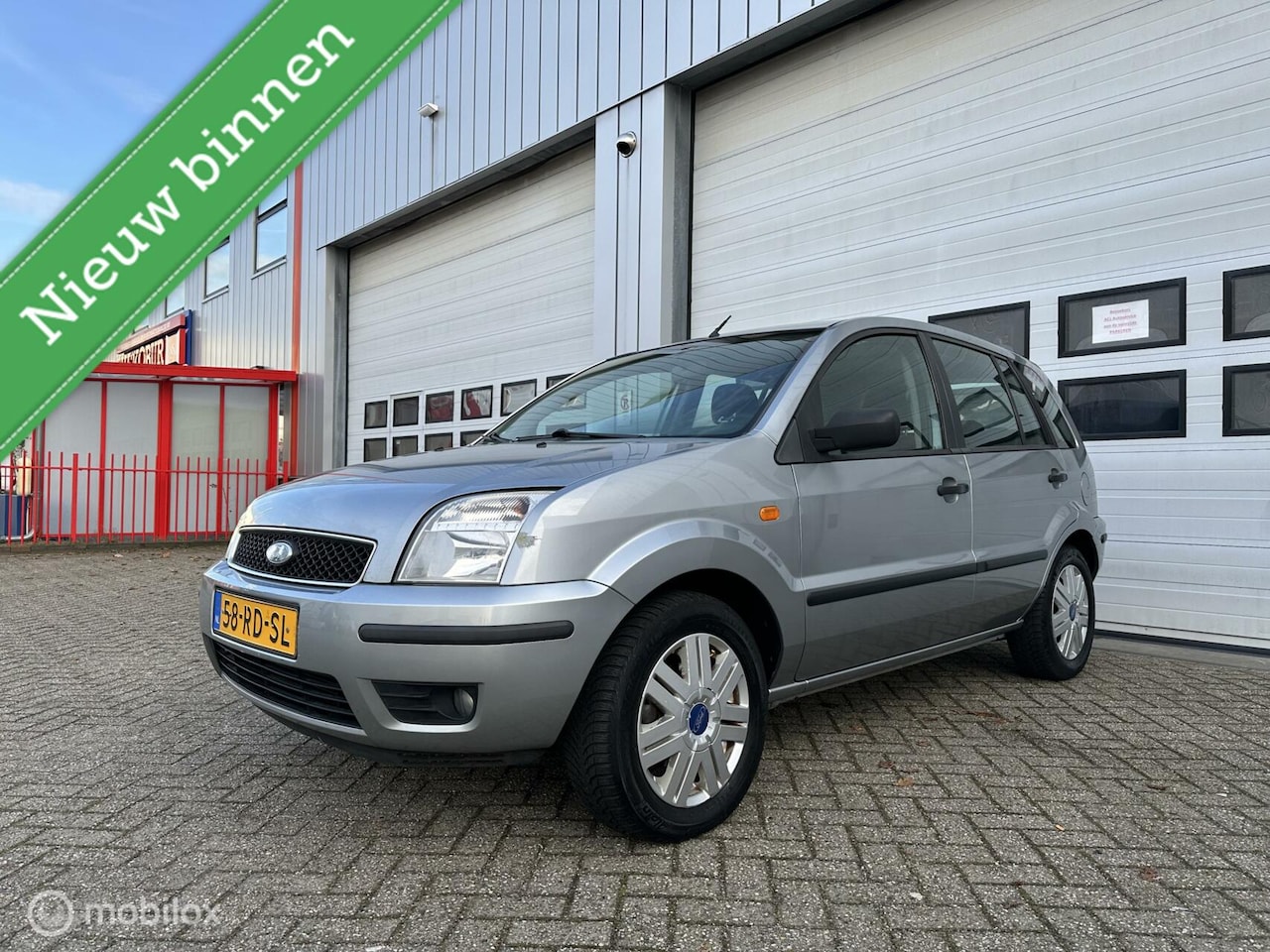 Ford Fusion - 1.4-16V Ghia 1.4-16V Ghia - AutoWereld.nl