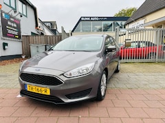 Ford Focus Wagon - 1.0 Titanium Airco Apk Garantie