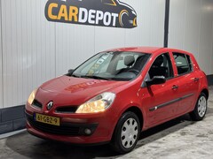 Renault Clio - 1.2-16V Special Line