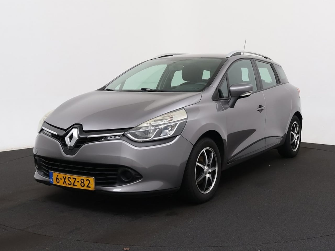 Renault Clio Estate - 0.9 TCe Expression TREKHAAK - AutoWereld.nl