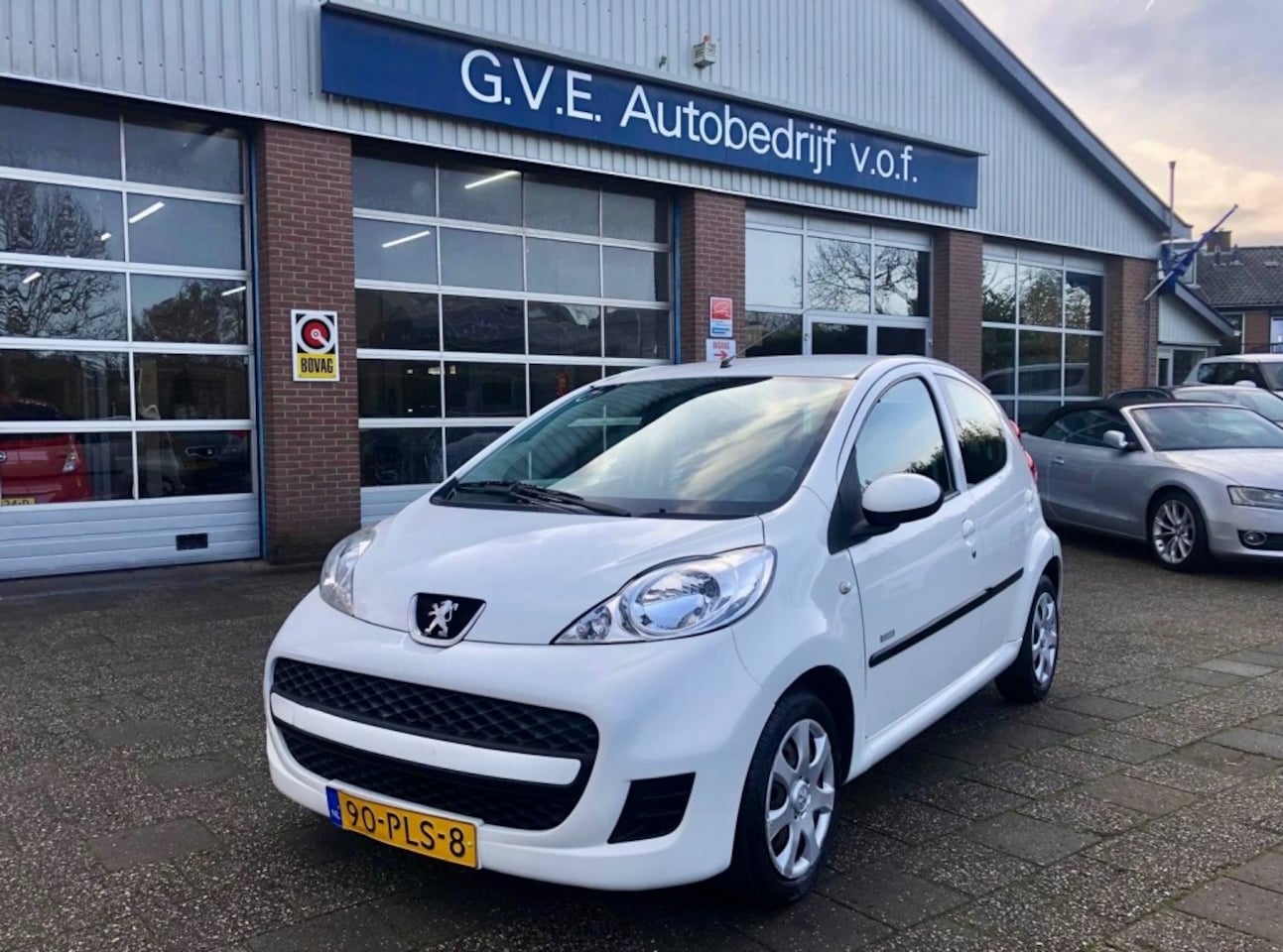 Peugeot 107 - 1.0-12V Millesim 200 1.0-12V MILLESIM 200 - AutoWereld.nl