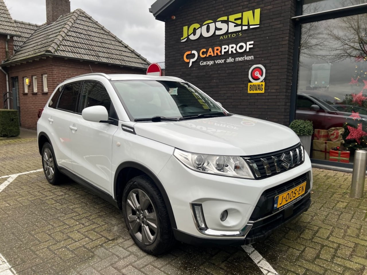 Suzuki Vitara - 1.0 B.JET BUS. ED. - AutoWereld.nl