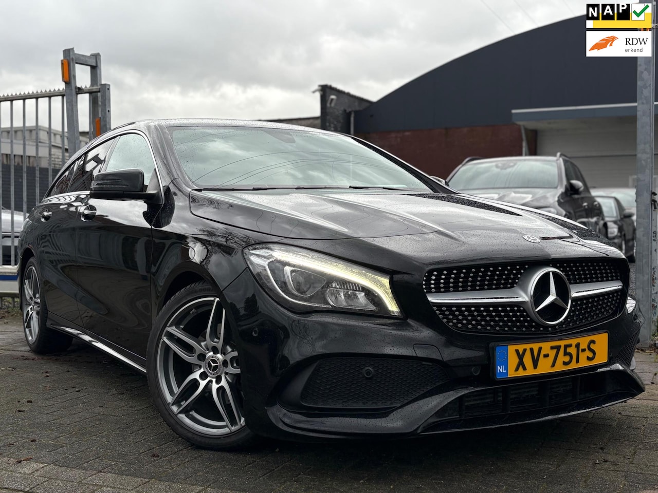 Mercedes-Benz CLA-klasse Shooting Brake - 180 | AMG Line | Aut | Camera | 18” LMV | - AutoWereld.nl