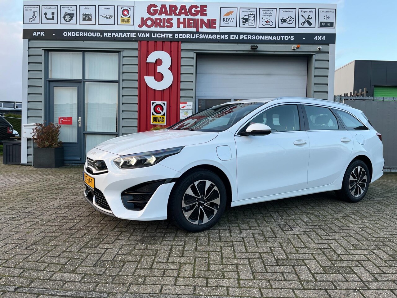 Kia Cee'd Sportswagon - Ceed 1.6 GDI PHEV incl. Btw en 6 mnd. garantie - AutoWereld.nl