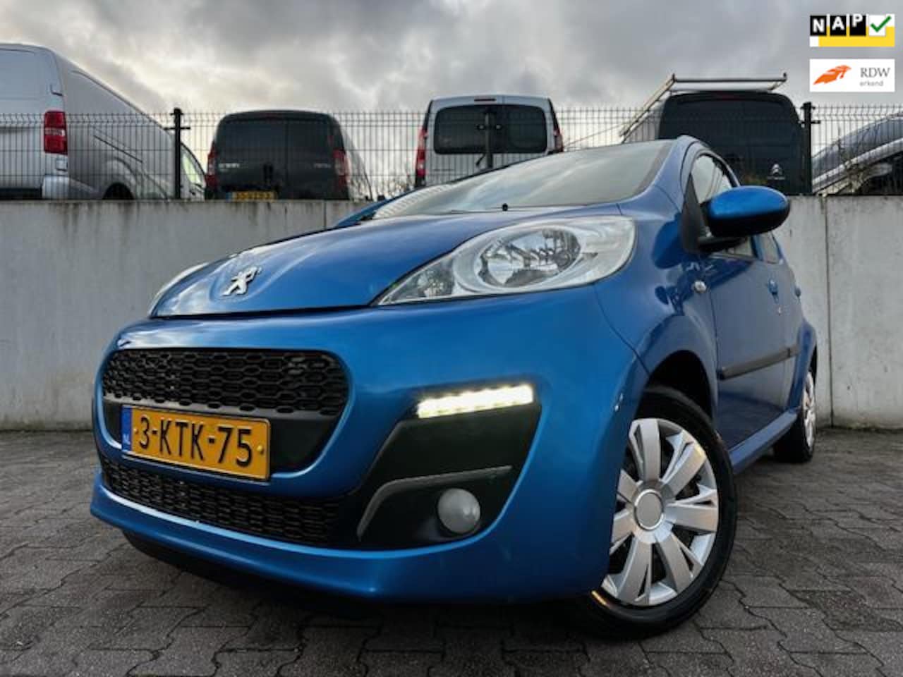 Peugeot 107 - 1.0 Active/AIRCO/FACELIFT MODEL/NAP/APK 01-2026/ - AutoWereld.nl