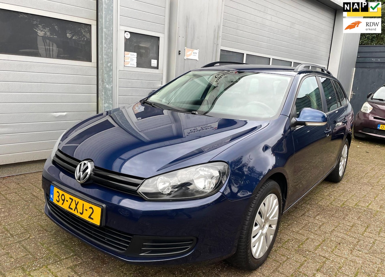 Volkswagen Golf Variant - 1.6 TDI Trendline BlueMotion 2013 - AutoWereld.nl