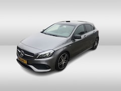 Mercedes-Benz A-klasse - 160 AMG / Panoramadak / Camera / Apple CarPlay / Leder&Alcantara / 18'' / Night Pakket / L