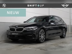 BMW 5-serie Touring - 530i Panoramadak | Head Up | Elektr. Trekhaak | Comfort Access