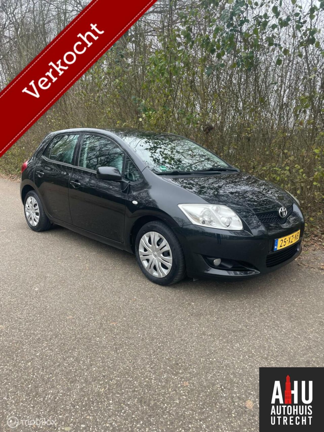 Toyota Auris - 2.0 D-4D Sol Business 2.0 D-4D Sol Business - AutoWereld.nl