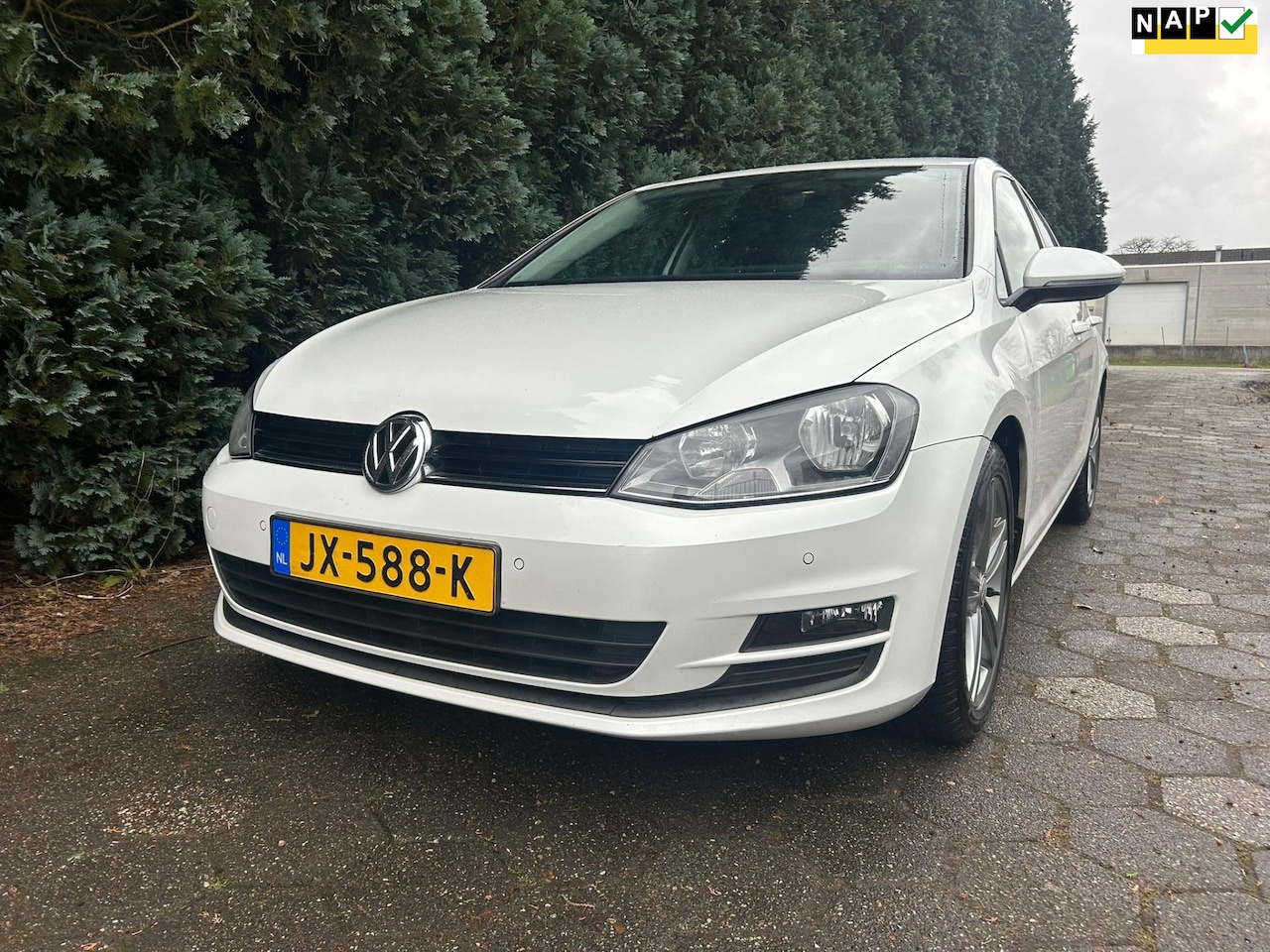 Volkswagen Golf - 1.0 TSI Comfortline 1.0 TSI Comfortline - AutoWereld.nl