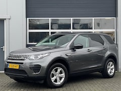 Land Rover Discovery Sport - 2.0 TD4 Urban Series Pure | Grijs kenteken | Navi | PDC v+a | Trekhaak | Half leder