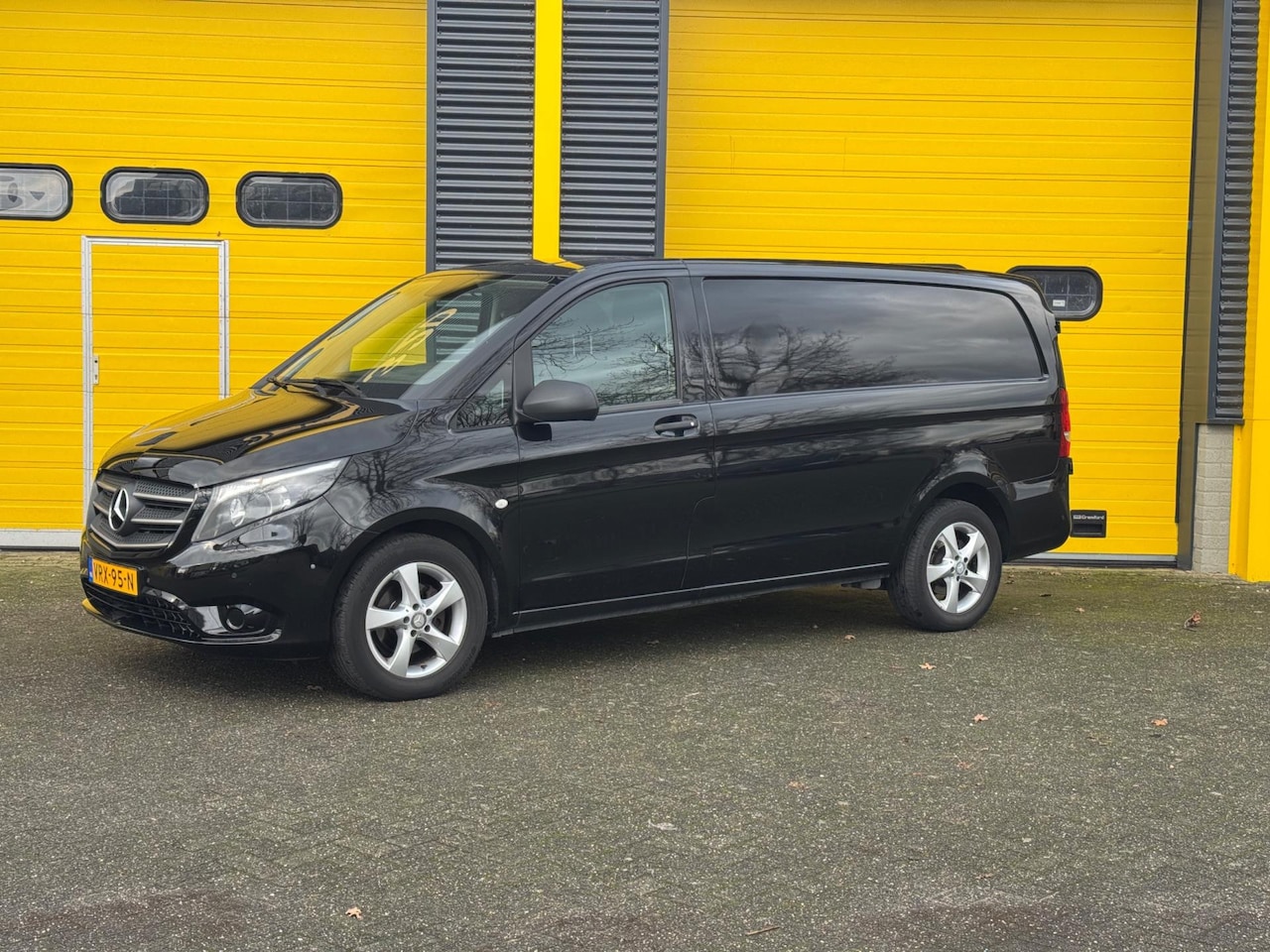 Mercedes-Benz Vito - 116 CDI Lang Airco Cruise EU6 NETTE BUS - AutoWereld.nl