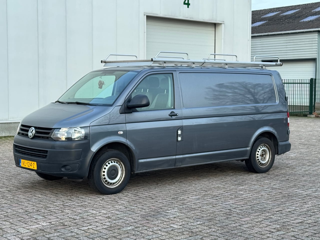 Volkswagen Transporter - 2.0 TDI L2H1 Airco - AutoWereld.nl