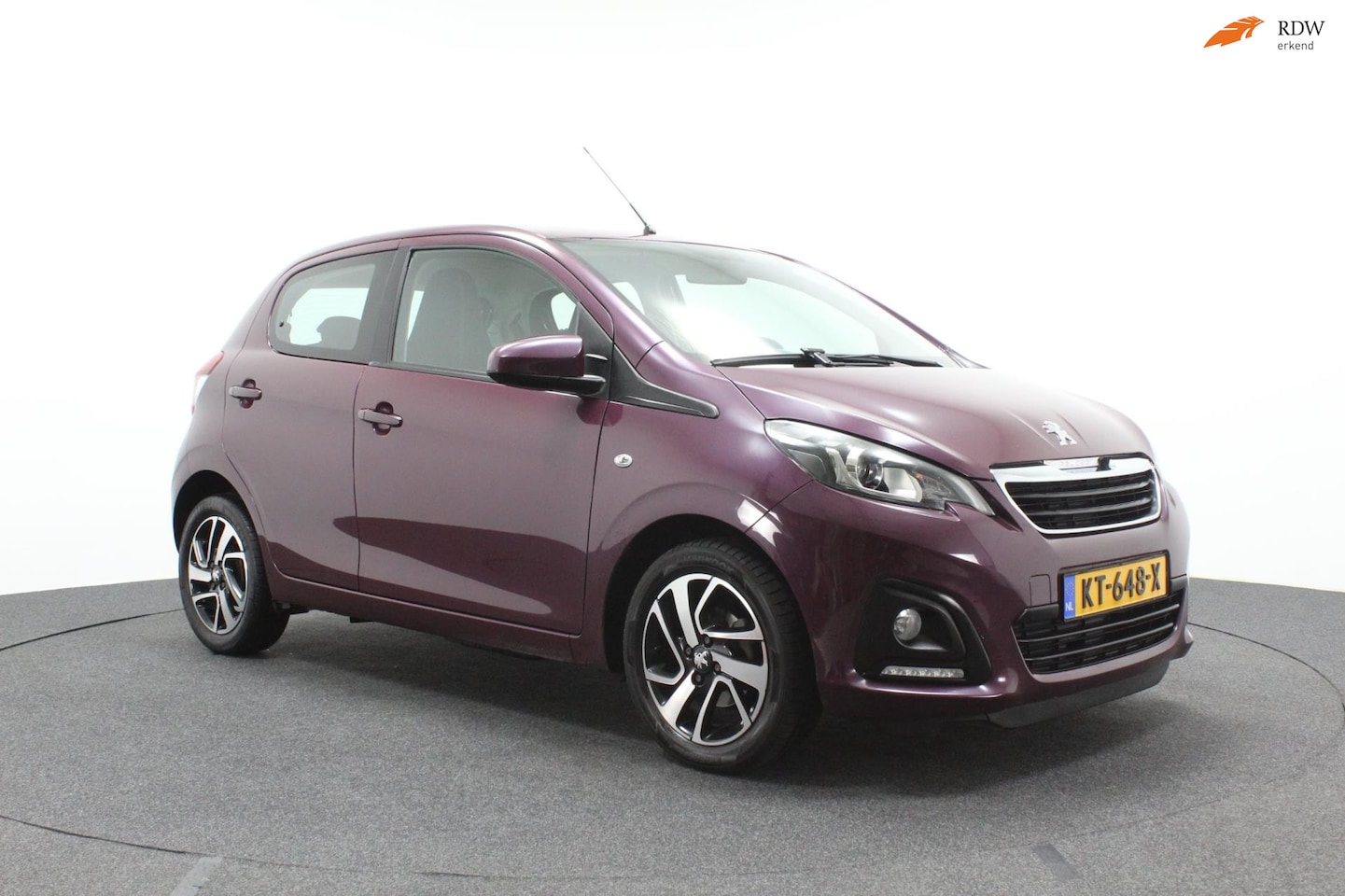 Peugeot 108 - 1.0 e-VTi Première | Luxe | Nette auto | Stoelverwarming | Airco | Sportvelgen - AutoWereld.nl