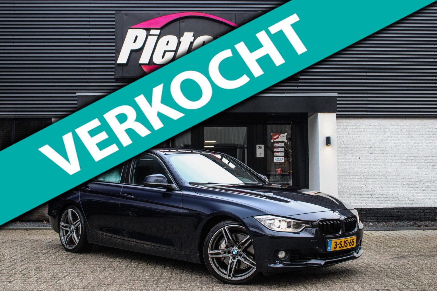 BMW 3-serie - 335i High Executive 400PK NAP CAMERA 360 - AutoWereld.nl