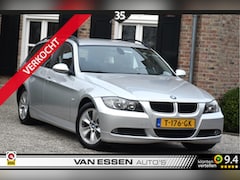 BMW 3-serie Touring - 318d High Executive Airco Stoelverwarming Trekhaak