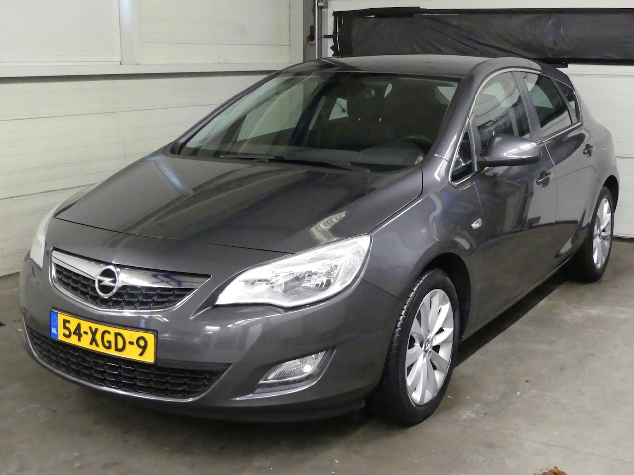 Opel Astra - 1.4 Turbo Anniv Edition - Dealer Onderhoud - Navigatie - AutoWereld.nl