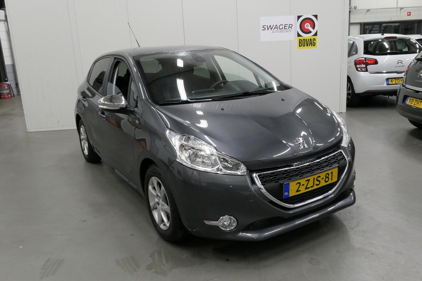 Peugeot 208 - 1.2 PureTech 82PK 5D Style Pack (Goed Onderhouden) - AutoWereld.nl