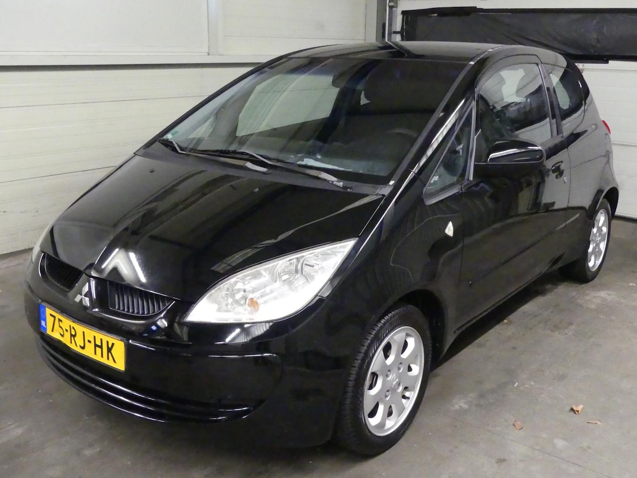 Mitsubishi Colt - 1.3 Invite - Airco - Trekhaak - Mooie auto! - AutoWereld.nl