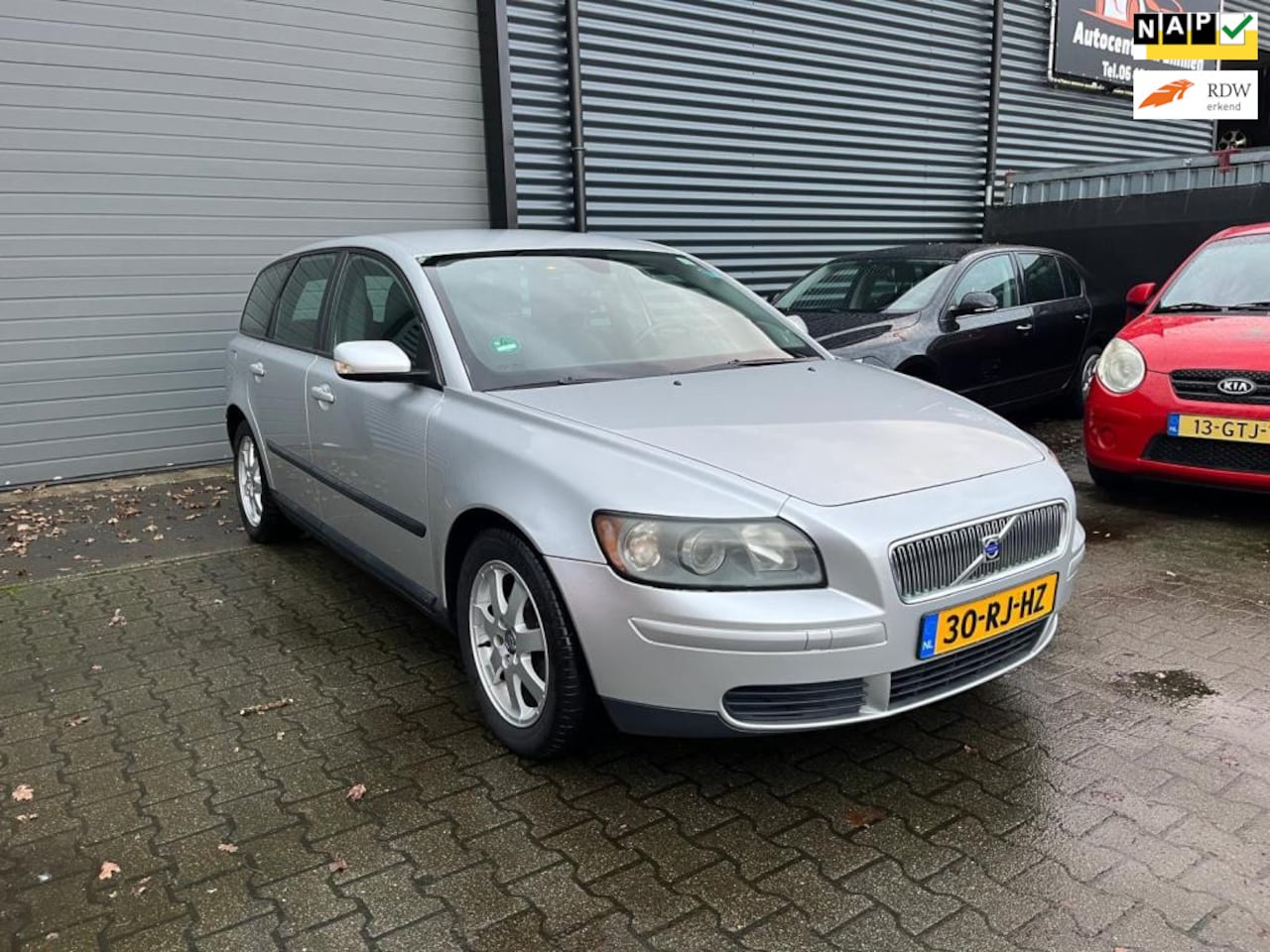 Volvo V50 - 1.8 Elite AIRCO/CRUISE CONTROL/TREKHAAK - AutoWereld.nl