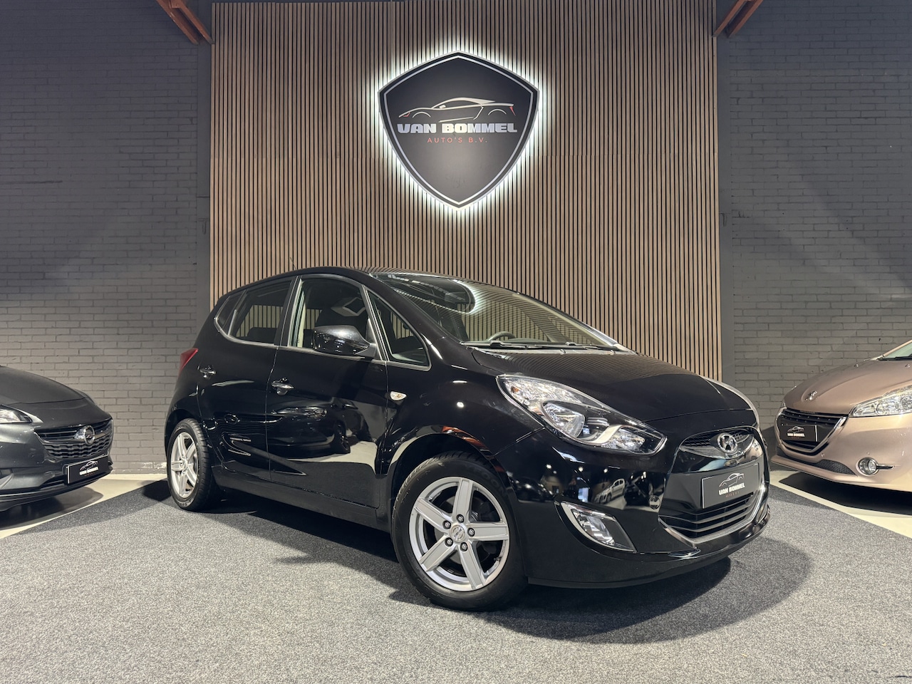 Hyundai ix20 - 1.6i i-Drive Airco.Pdc.Elecpakket.LMV!! - AutoWereld.nl