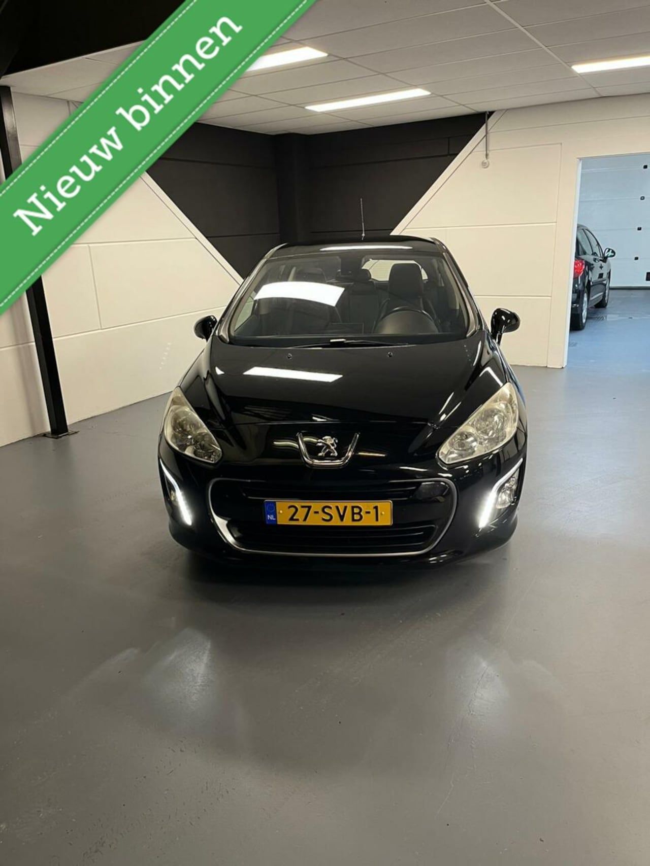 Peugeot 308 - 1.6 Allure - AutoWereld.nl