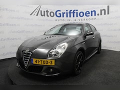 Alfa Romeo Giulietta - 1.4 T Distinctive met nieuwe distributie