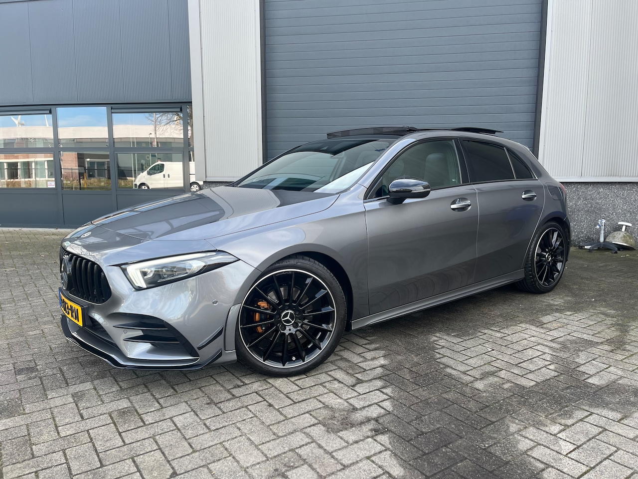 Mercedes-Benz A-klasse - 200 Premium Plus - AutoWereld.nl