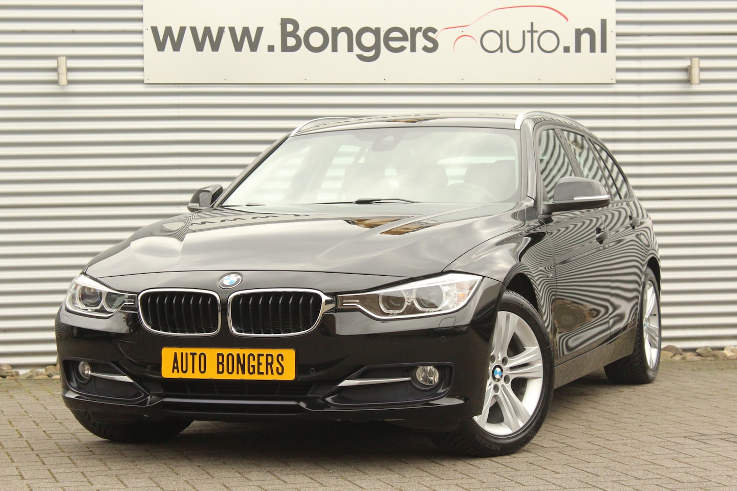 BMW 3-serie Touring - 316i M Sport High Executive - AutoWereld.nl