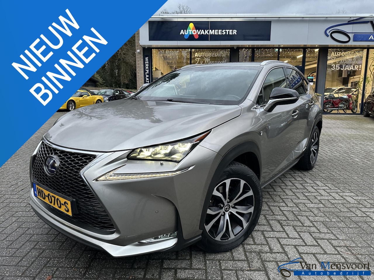 Lexus NX - 300h AWD Automaat F Sport Line 2eEig|ACC|Leder|Schfdak|Keyless|Camera - AutoWereld.nl