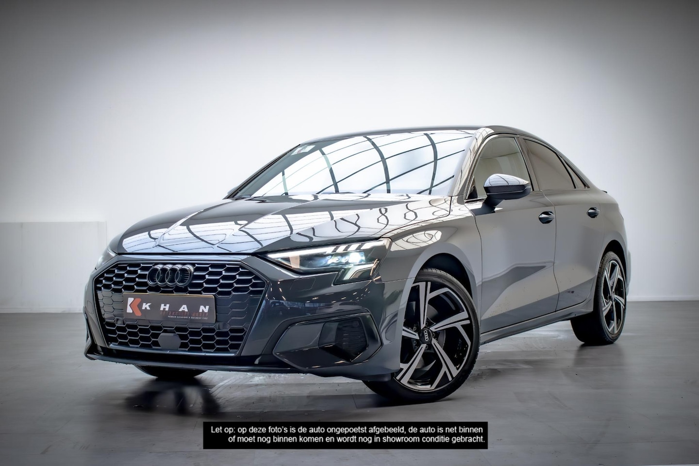 Audi A3 Limousine - 30 TFSI Business edition | RS3 achterlampen| Sfeerverlichting - AutoWereld.nl