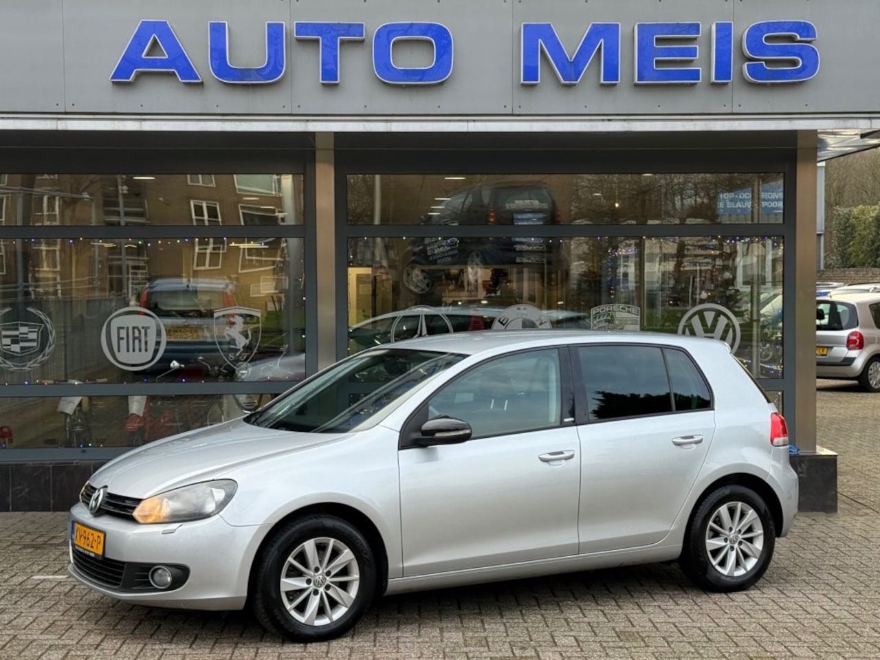 Volkswagen Golf - 1.2 TSI Style Clima Cruise Stoelverw. - AutoWereld.nl