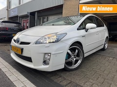 Toyota Prius - 1.8 Executive BNS SOLAR PANO ACC LEER HUD CAMERA NAVI KEYLESS NA